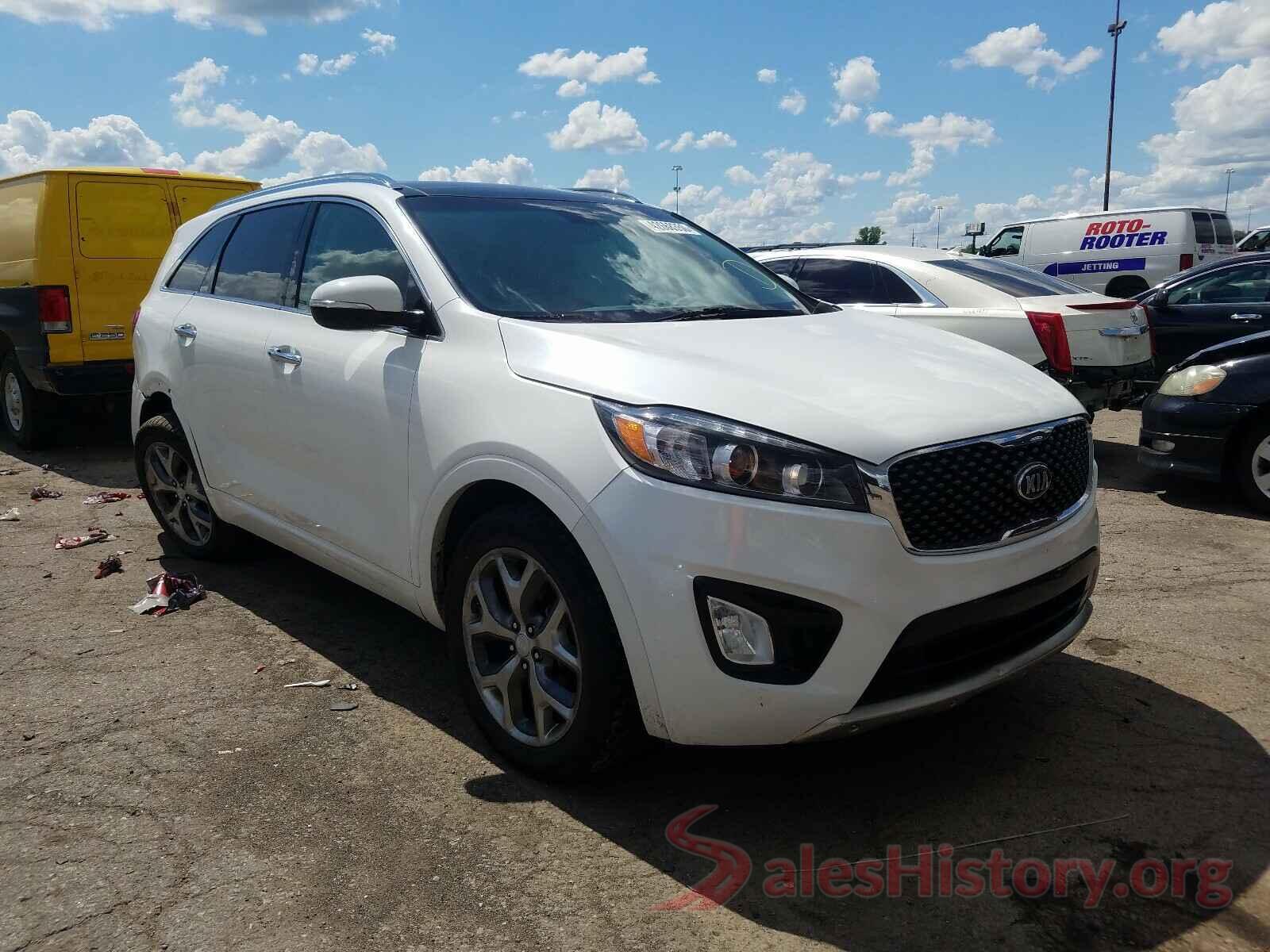 5XYPKDA55GG135165 2016 KIA SORENTO