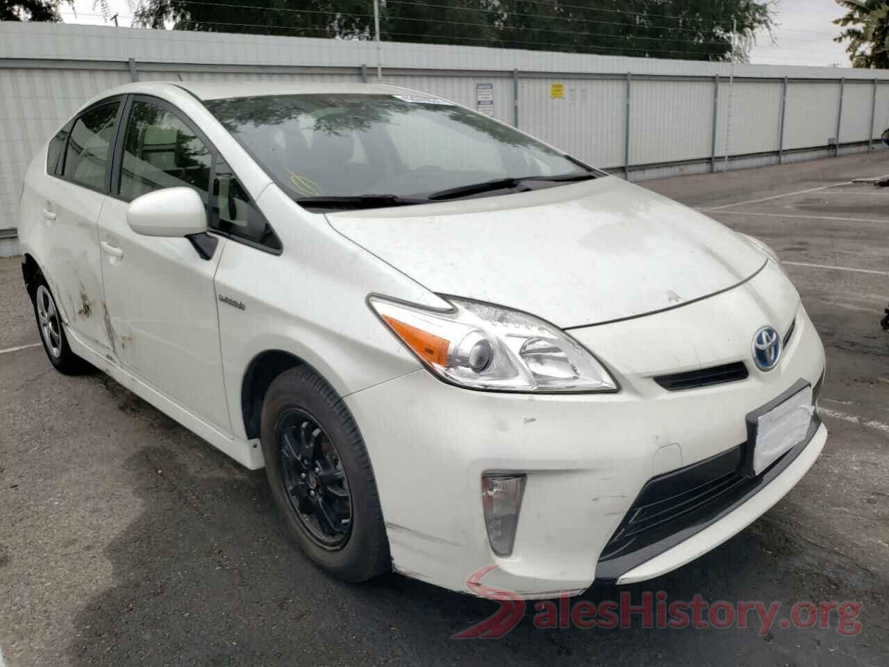 JTDKN3DU1F0479031 2015 TOYOTA PRIUS