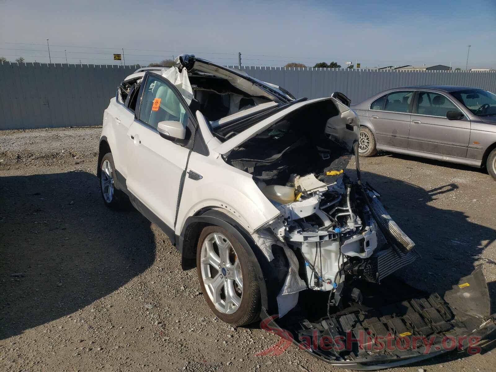 1FMCU9J93KUB26881 2019 FORD ESCAPE