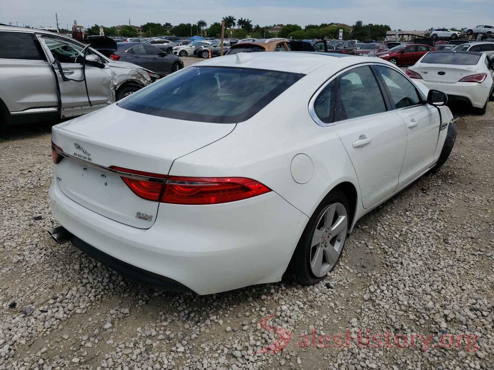 SAJBS4BN8HCY23614 2017 JAGUAR XF