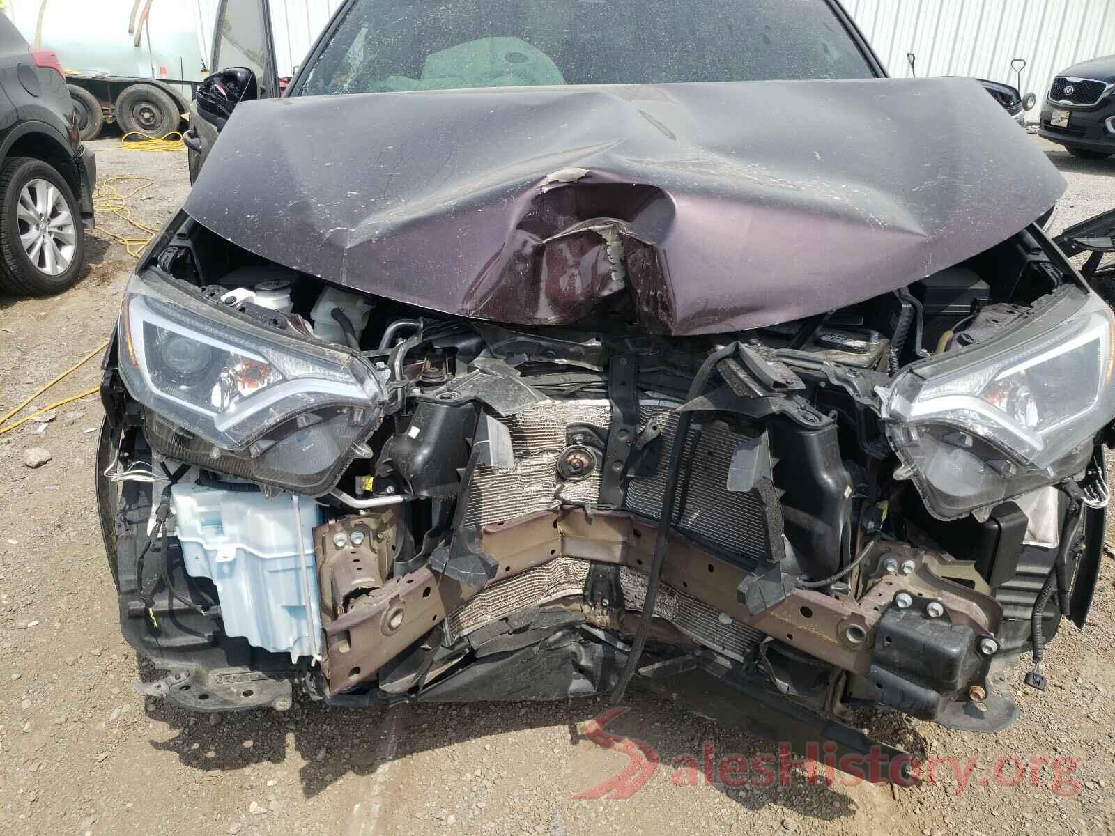 2T3RFREV3HW642542 2017 TOYOTA RAV4