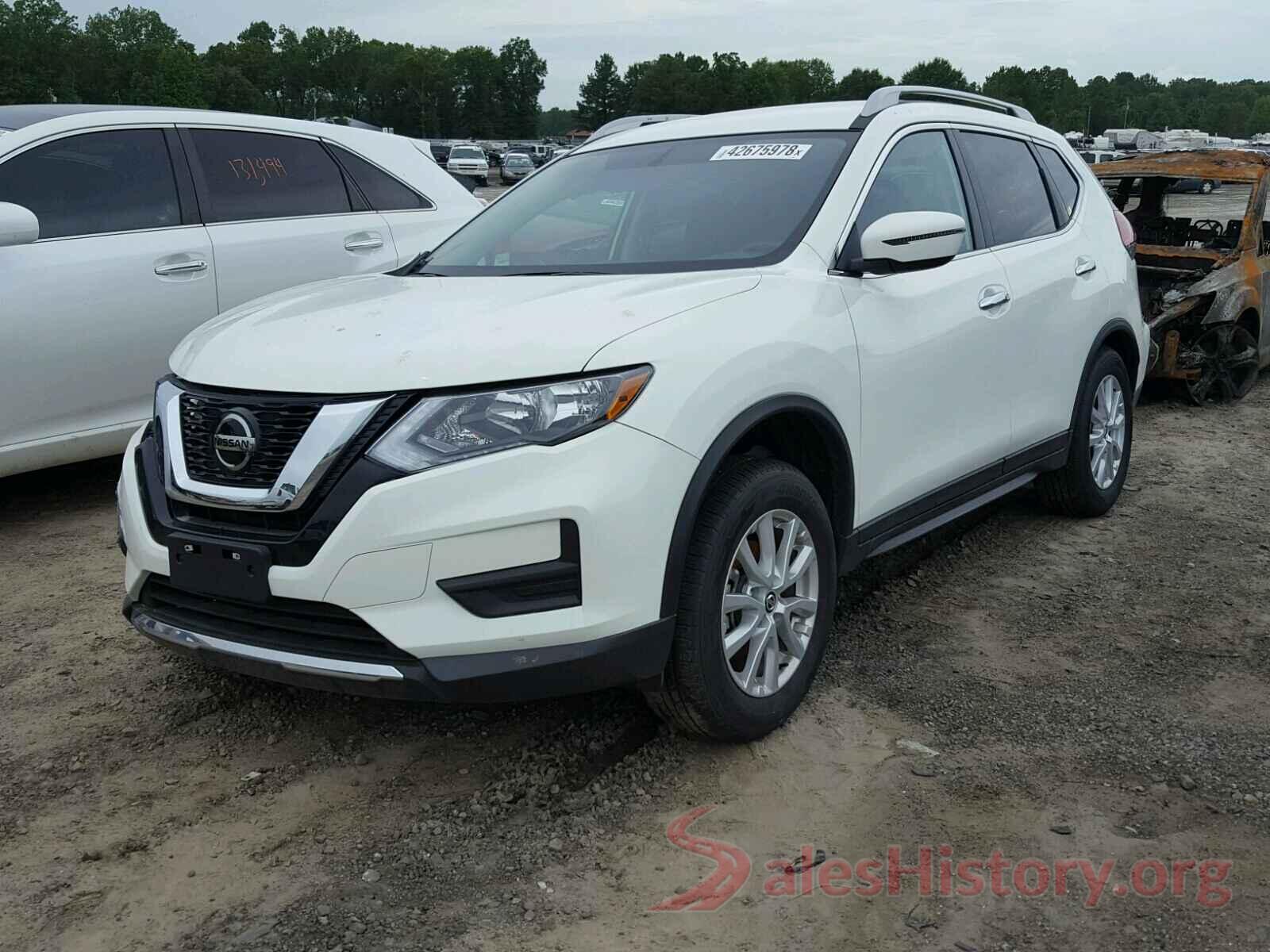 5N1AT2MV3JC788023 2018 NISSAN ROGUE SV