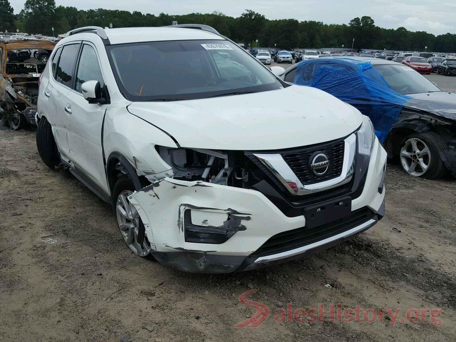 5N1AT2MV3JC788023 2018 NISSAN ROGUE SV