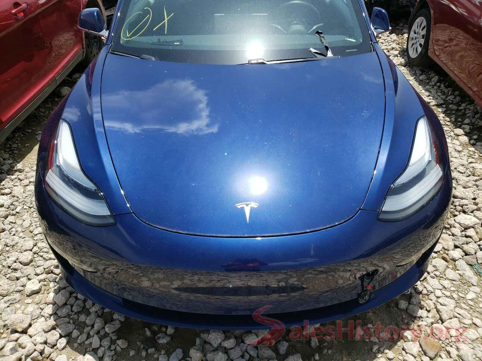 5YJ3E1EA1JF032643 2018 TESLA MODEL 3