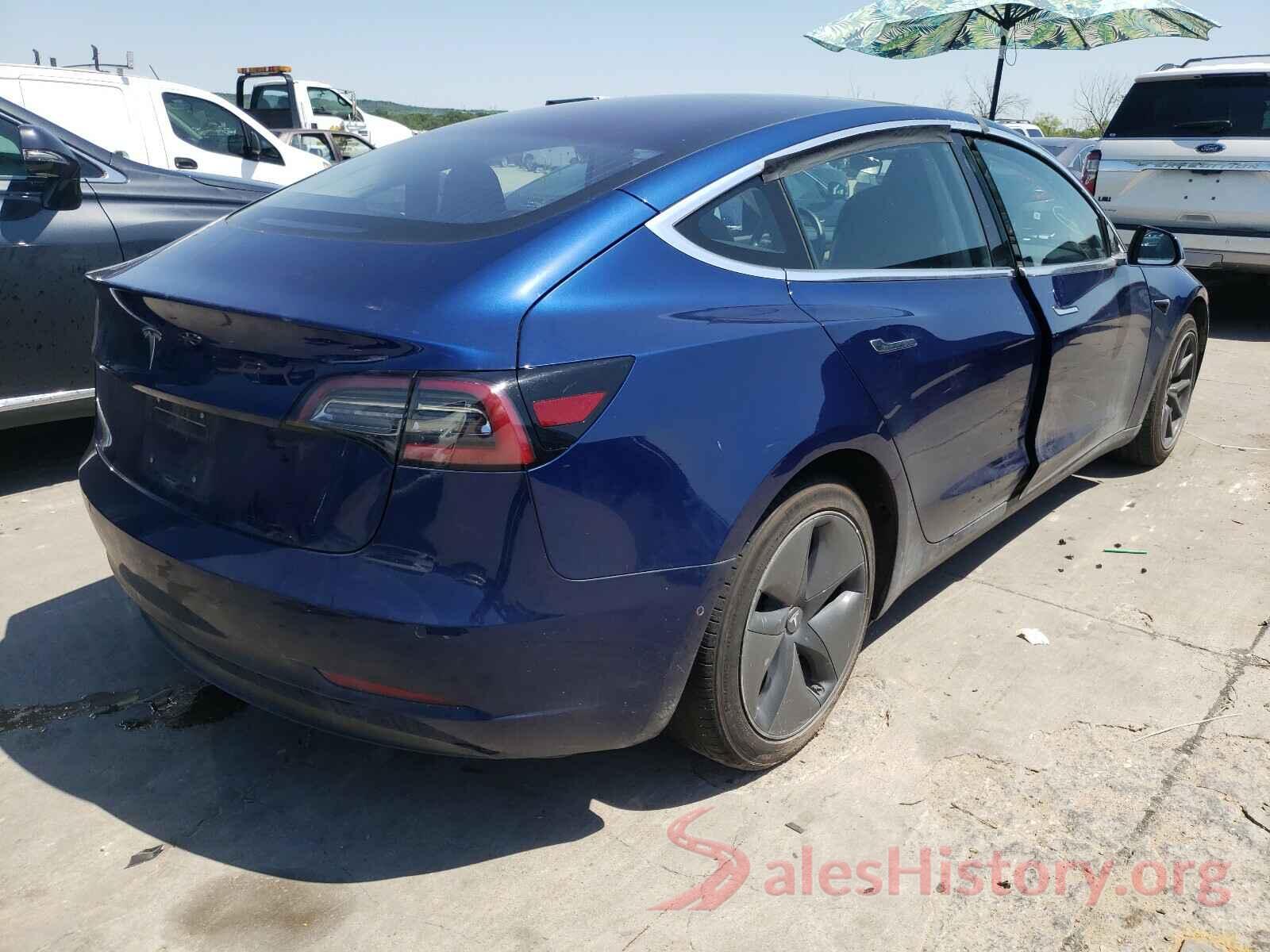 5YJ3E1EA1JF032643 2018 TESLA MODEL 3