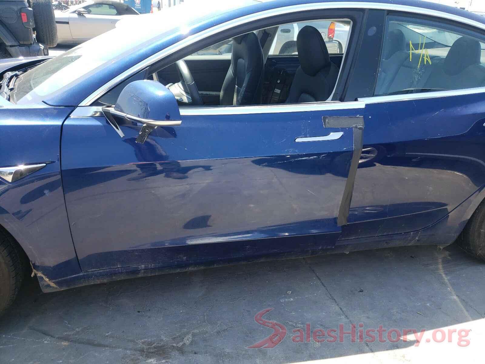 5YJ3E1EA1JF032643 2018 TESLA MODEL 3