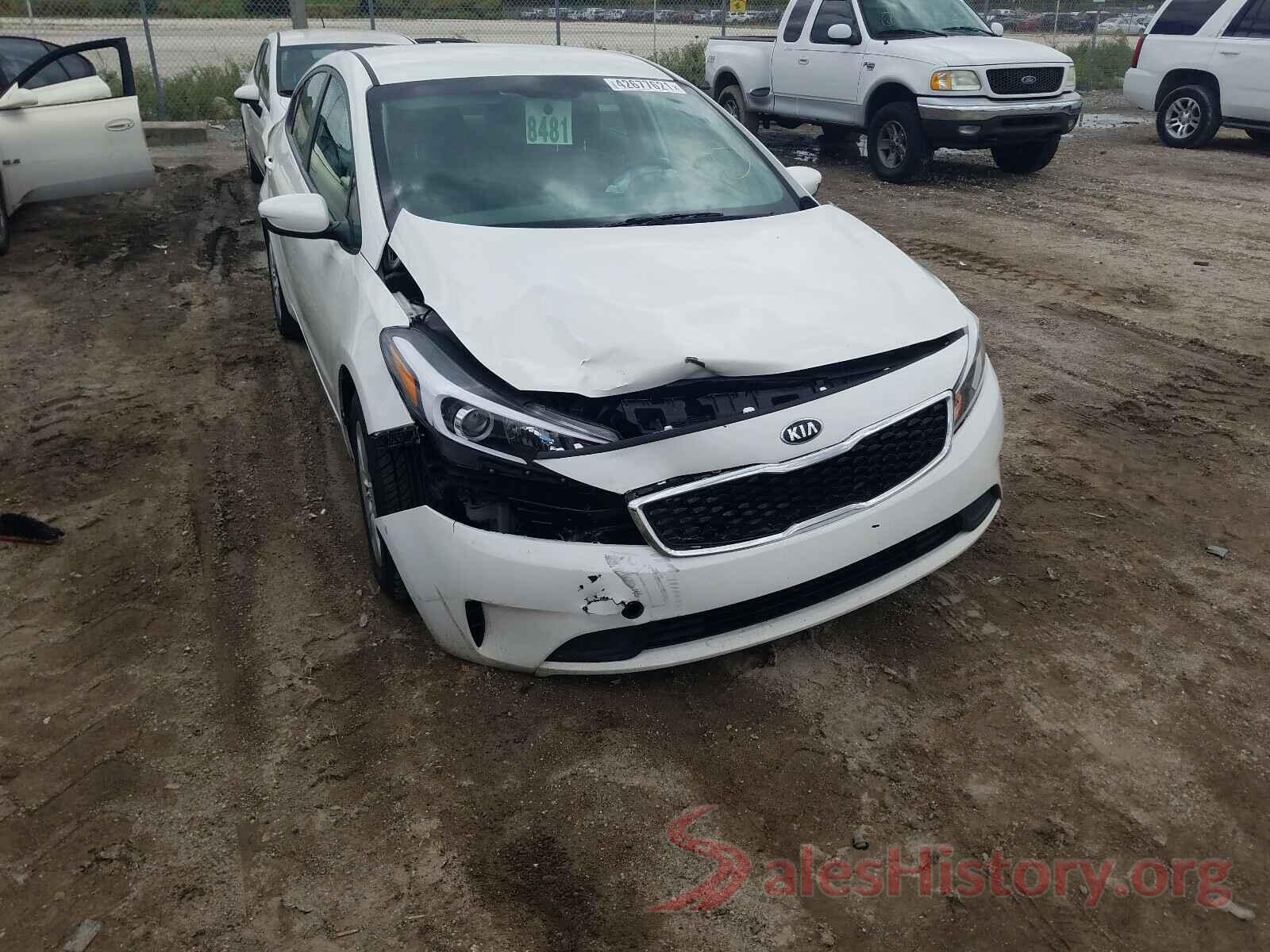 3KPFK4A76JE271337 2018 KIA FORTE