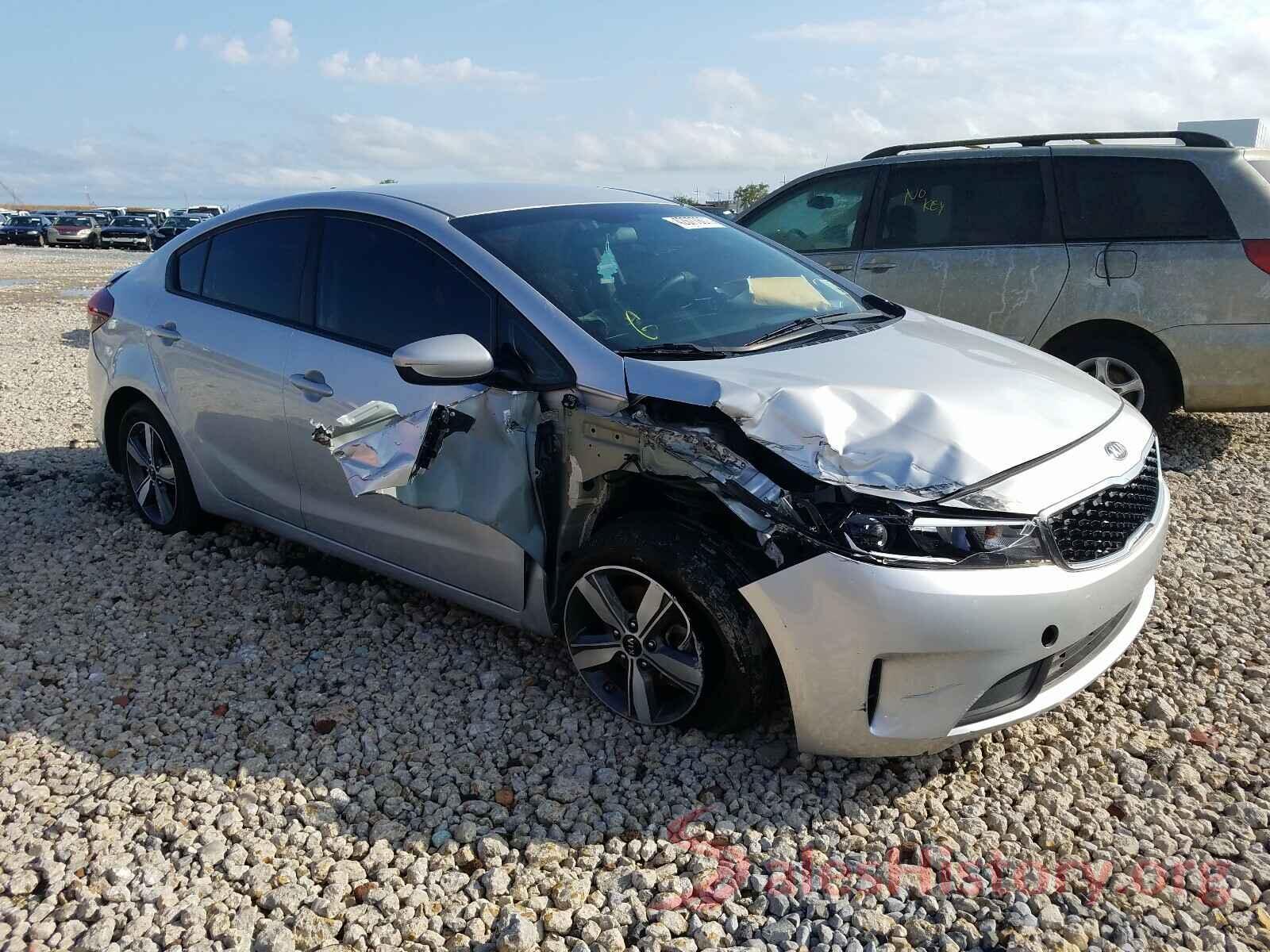 3KPFL4A71JE177430 2018 KIA FORTE