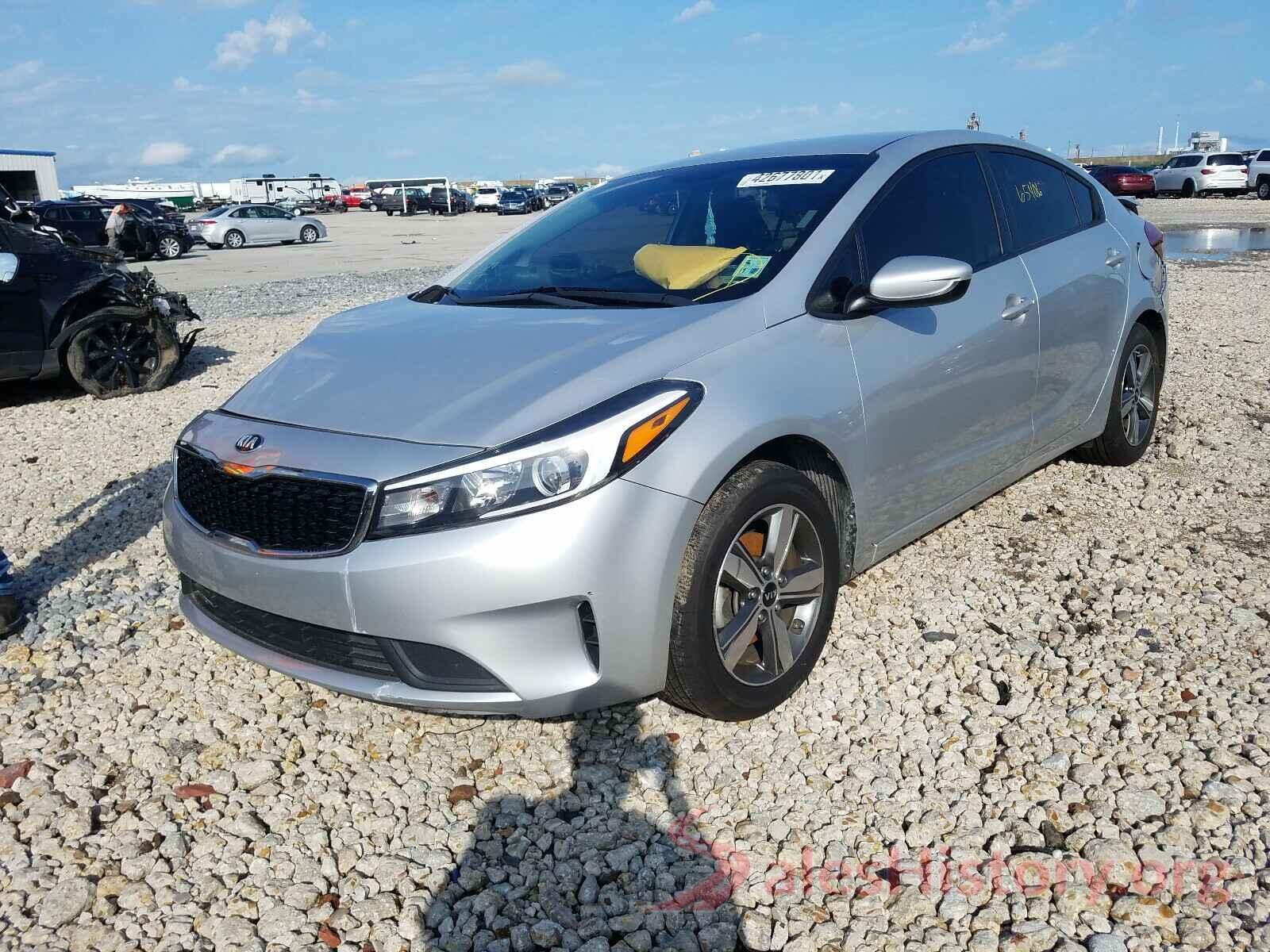 3KPFL4A71JE177430 2018 KIA FORTE