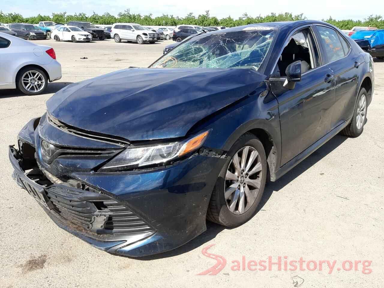 JTNB11HK0J3036137 2018 TOYOTA CAMRY