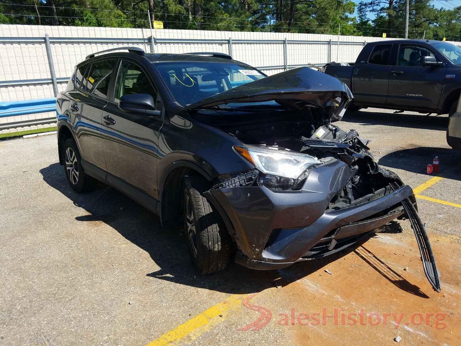 JTMZFREV4HJ119903 2017 TOYOTA RAV4