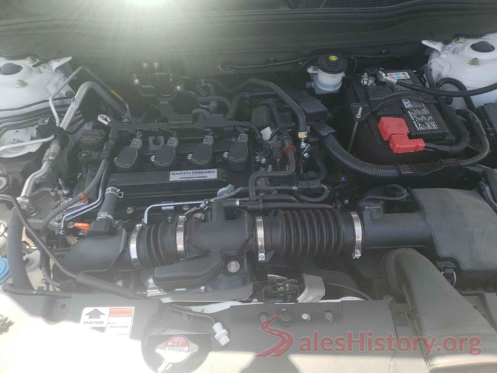 1HGCV1F3XJA174581 2018 HONDA ACCORD