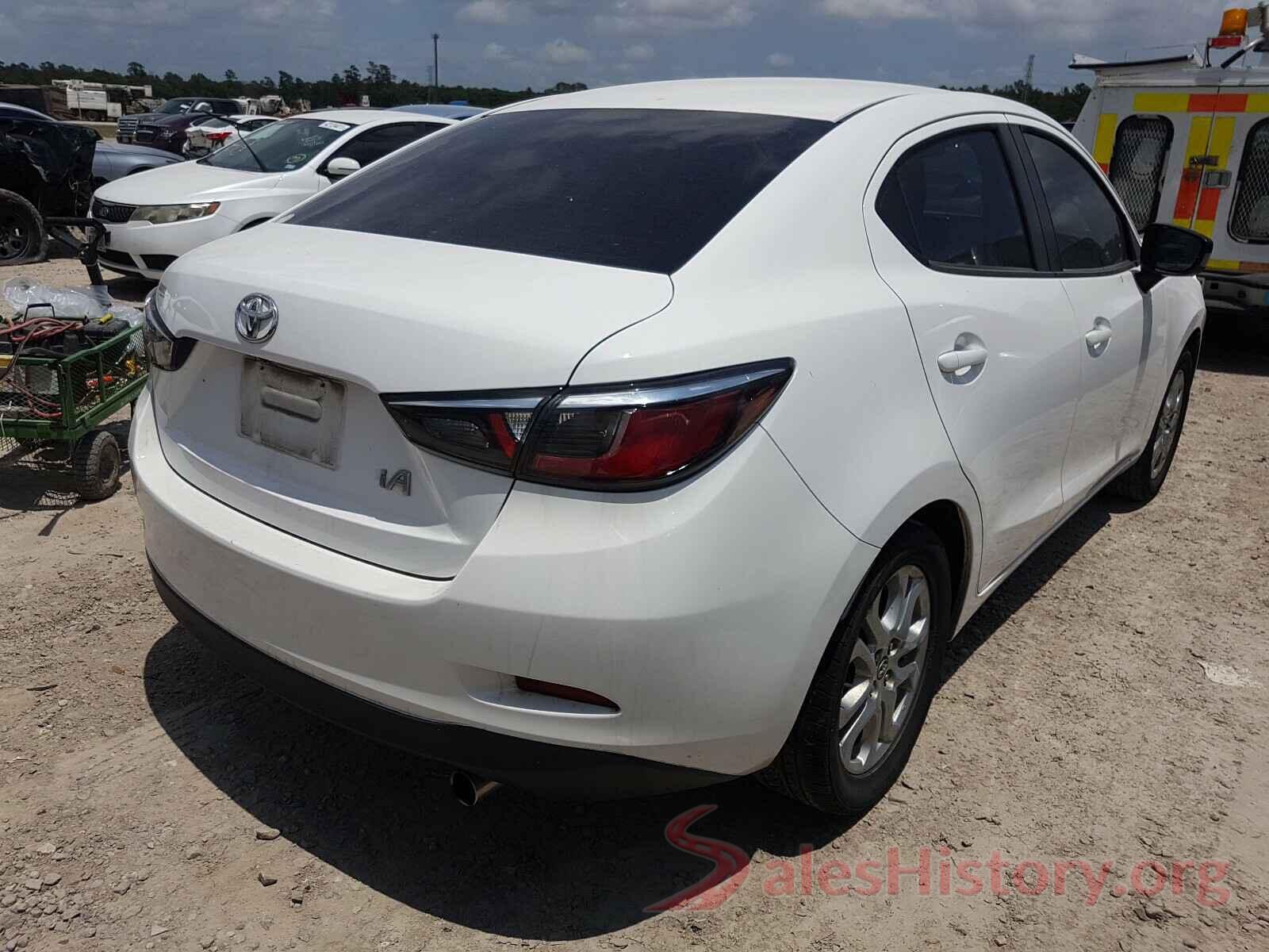 3MYDLBYV6HY154591 2017 TOYOTA YARIS