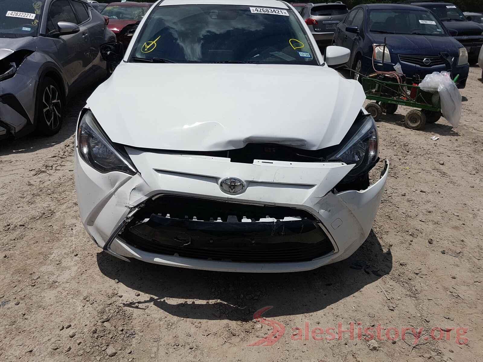 3MYDLBYV6HY154591 2017 TOYOTA YARIS