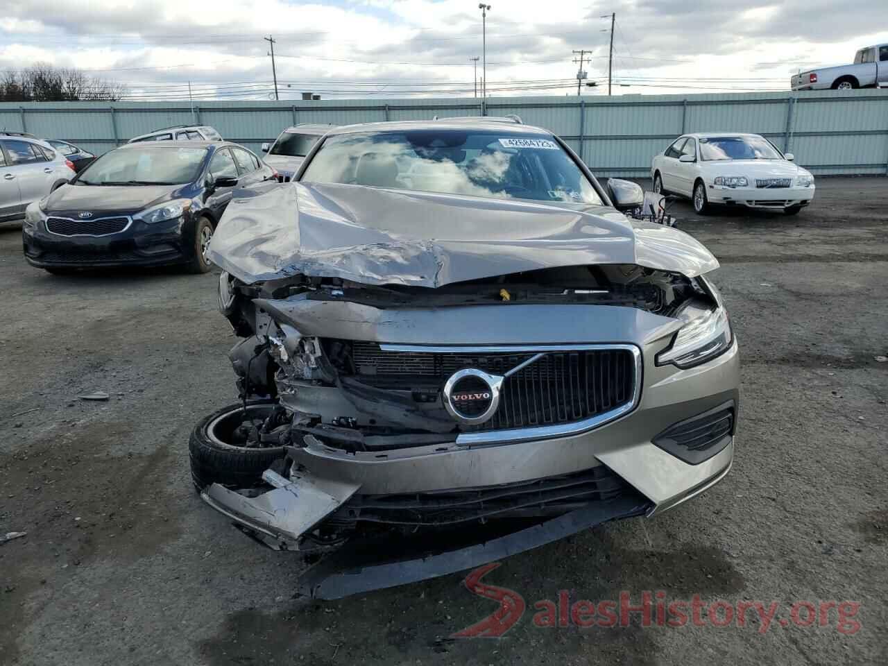 7JR102FK1LG064926 2020 VOLVO S60