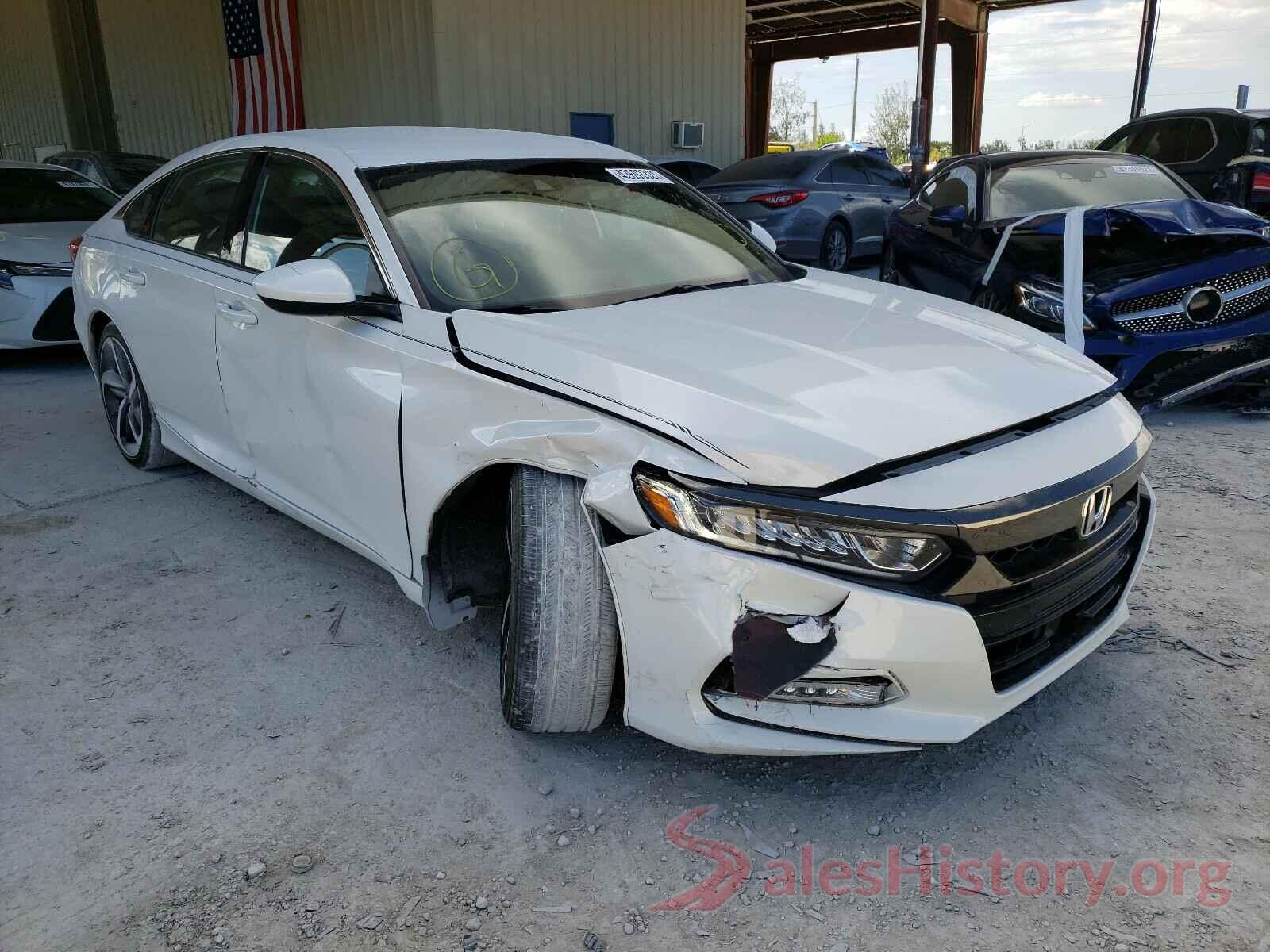 1HGCV1F38KA051699 2019 HONDA ACCORD