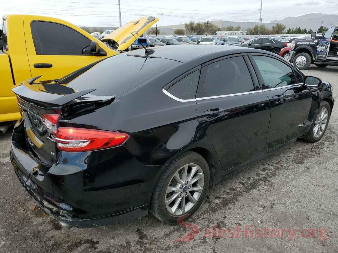 3FA6P0H75HR222011 2017 FORD FUSION