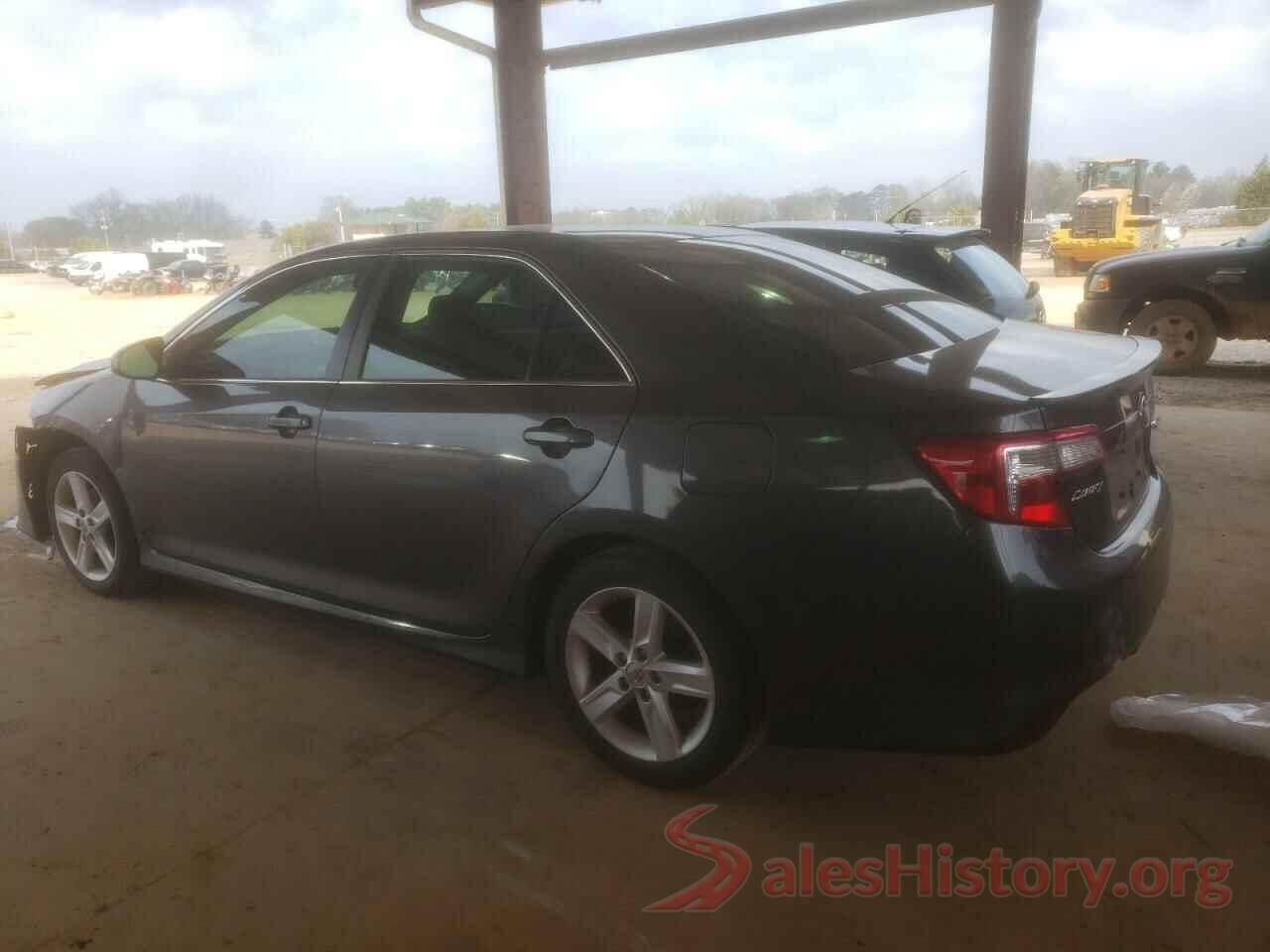 4T1BF1FK9EU828050 2014 TOYOTA CAMRY