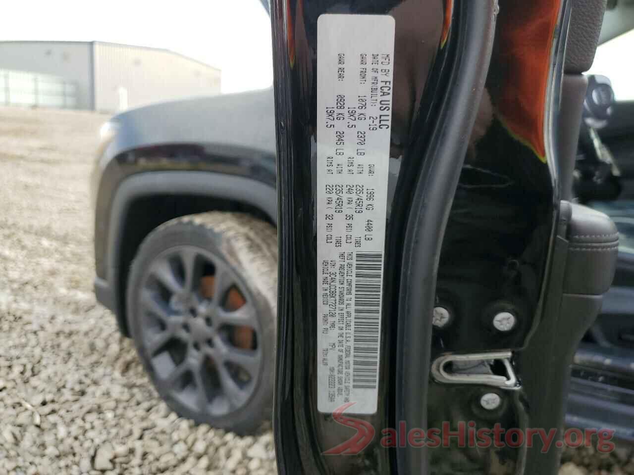 3C4NJCCB6KT727120 2019 JEEP COMPASS