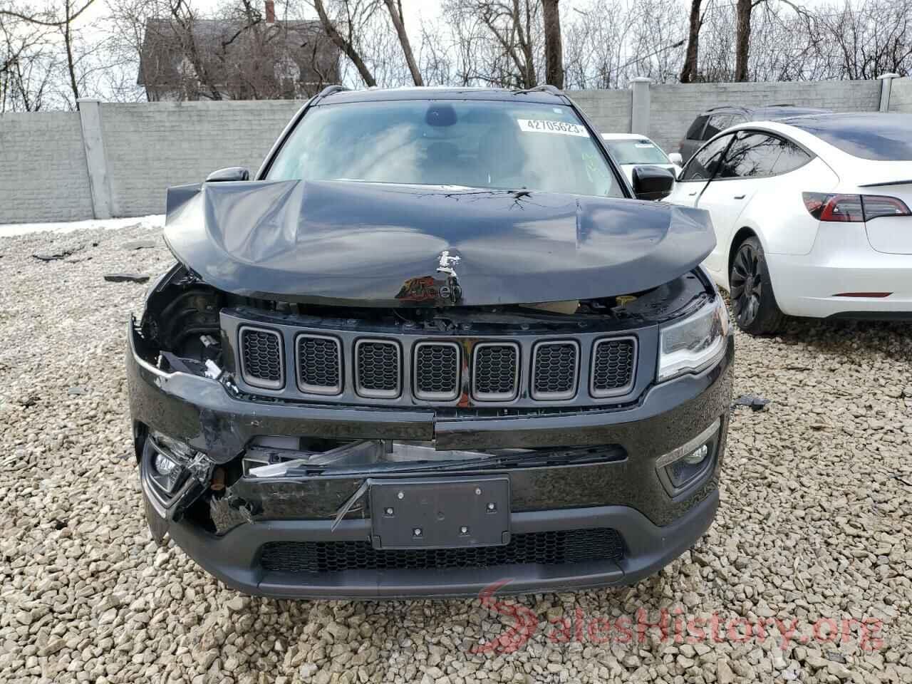 3C4NJCCB6KT727120 2019 JEEP COMPASS