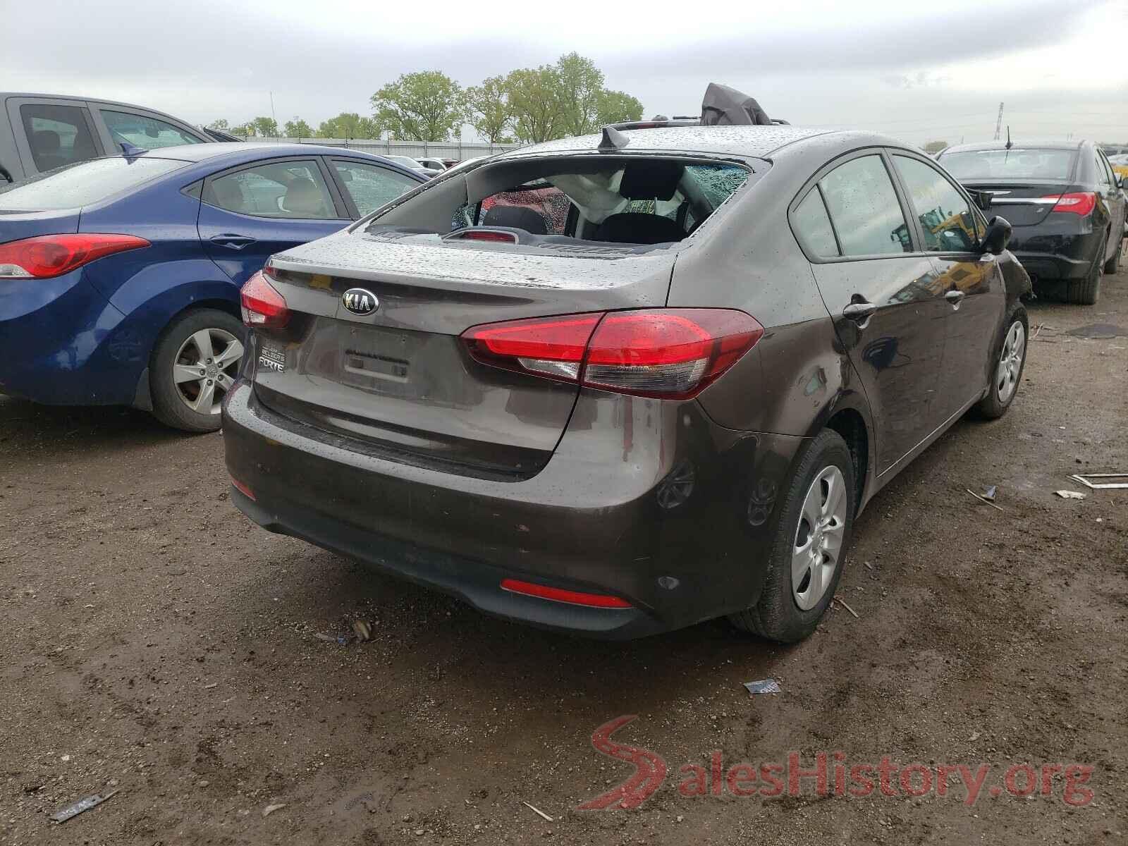 3KPFK4A70HE025958 2017 KIA FORTE