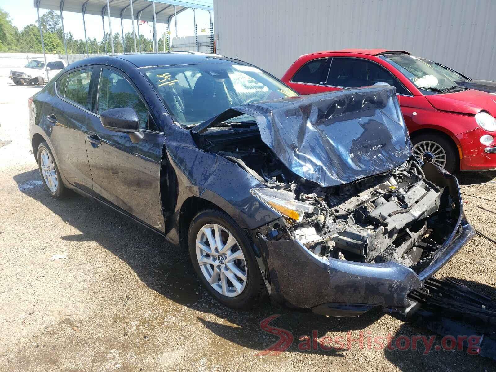 3MZBN1U70JM161953 2018 MAZDA 3