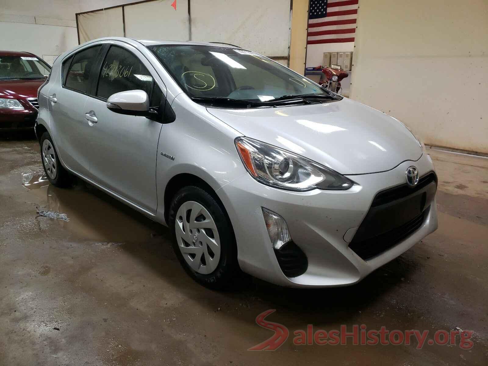 JTDKDTB37G1116130 2016 TOYOTA PRIUS