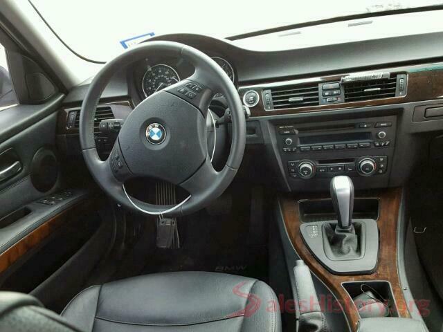 WBAPH7C55BA801752 2011 BMW 3 SERIES