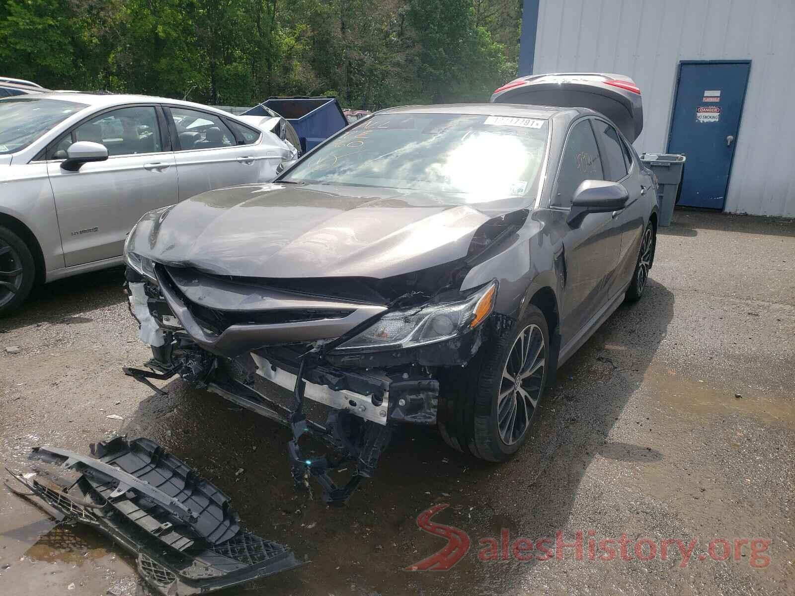 4T1B11HK2KU163323 2019 TOYOTA CAMRY