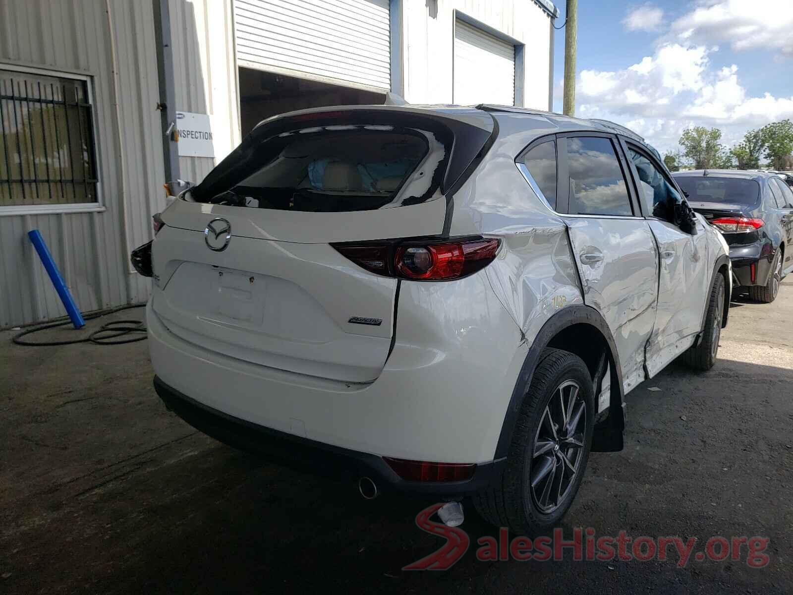 JM3KFACM9J1402887 2018 MAZDA CX-5