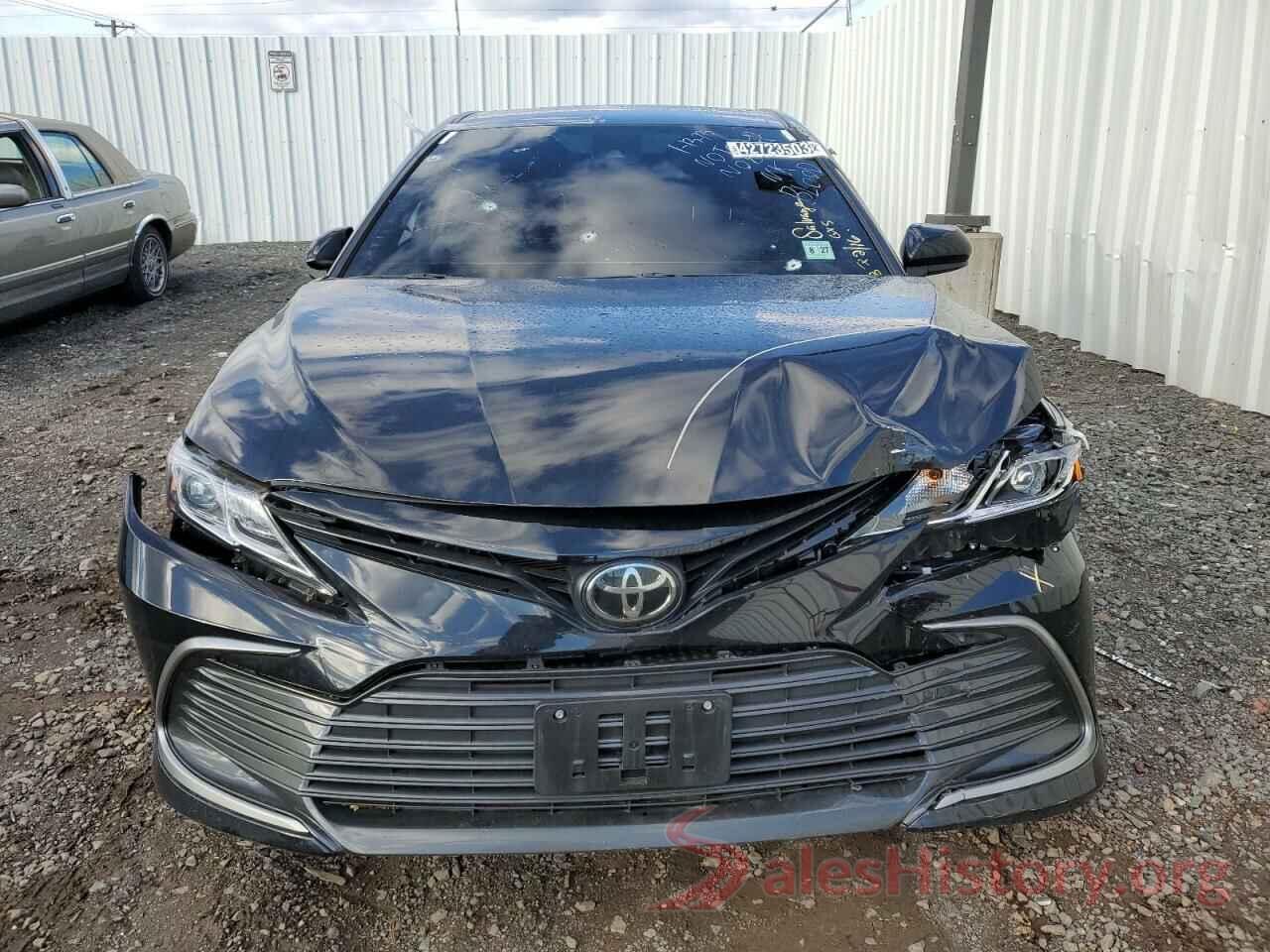 4T1C11AK9NU073170 2022 TOYOTA CAMRY