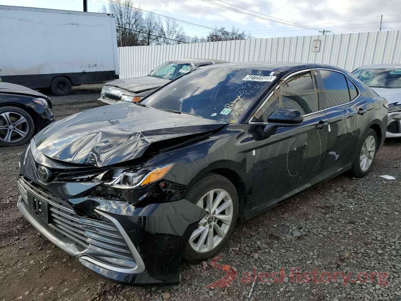 4T1C11AK9NU073170 2022 TOYOTA CAMRY