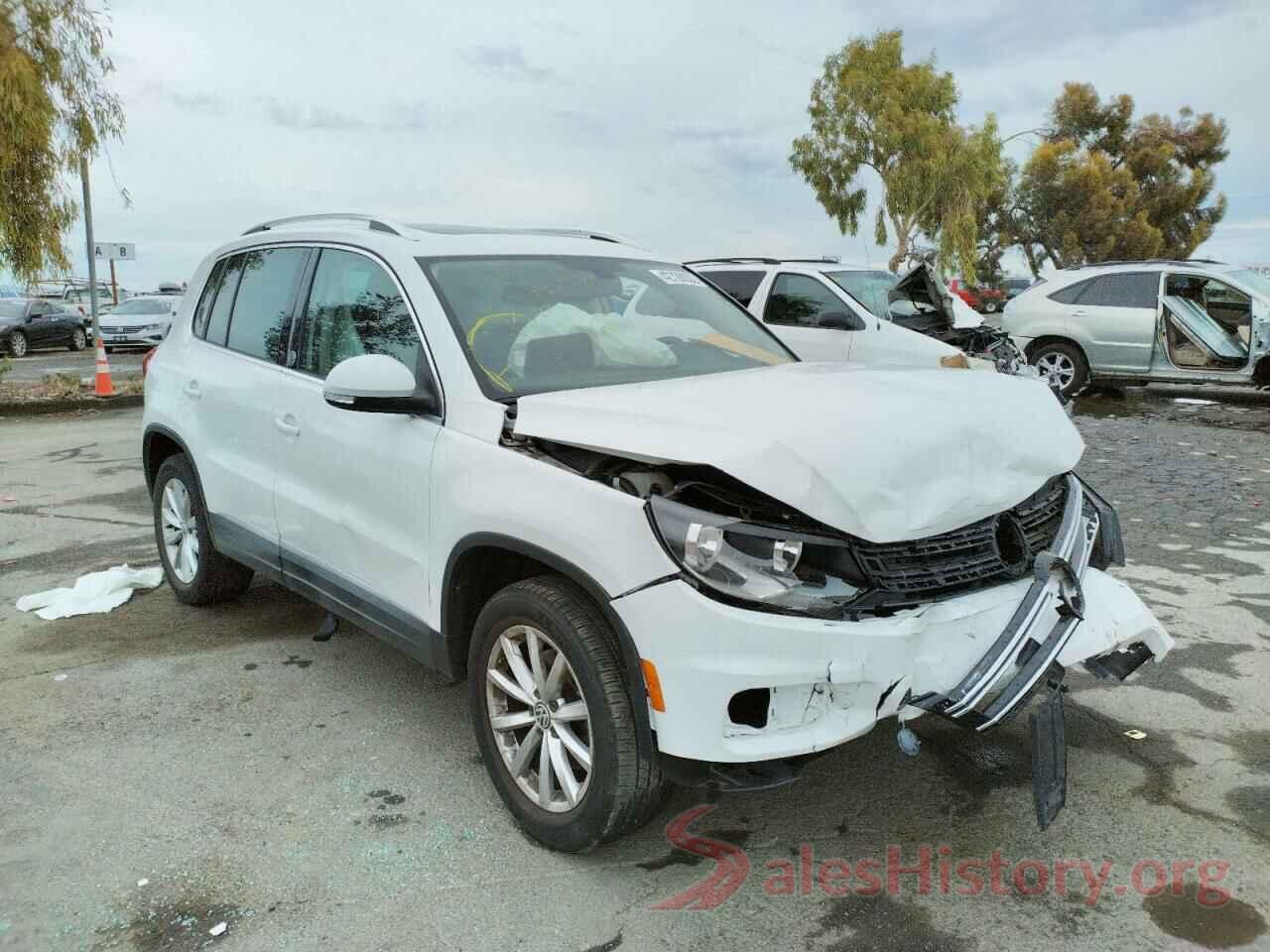 WVGRV7AX7HK002773 2017 VOLKSWAGEN TIGUAN