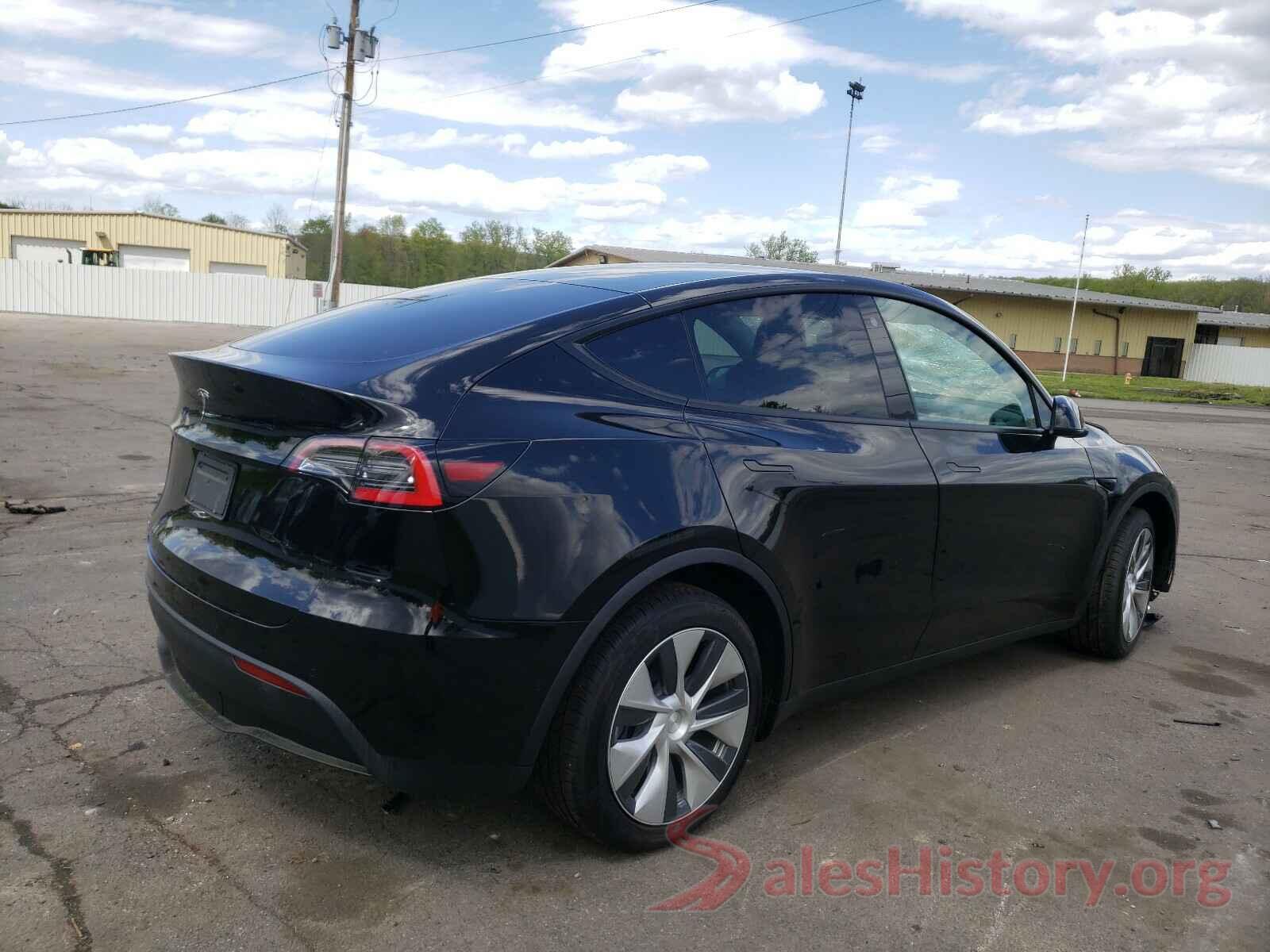 5YJYGDED9MF103782 2021 TESLA MODEL Y