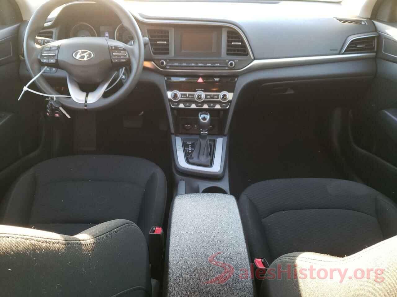 5NPD74LF8LH557900 2020 HYUNDAI ELANTRA