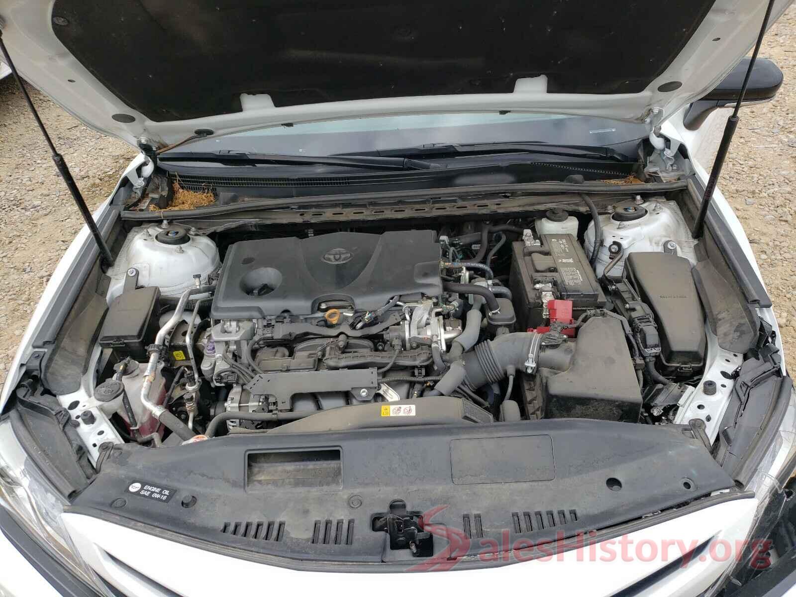 4T1B61HK0JU136282 2018 TOYOTA CAMRY