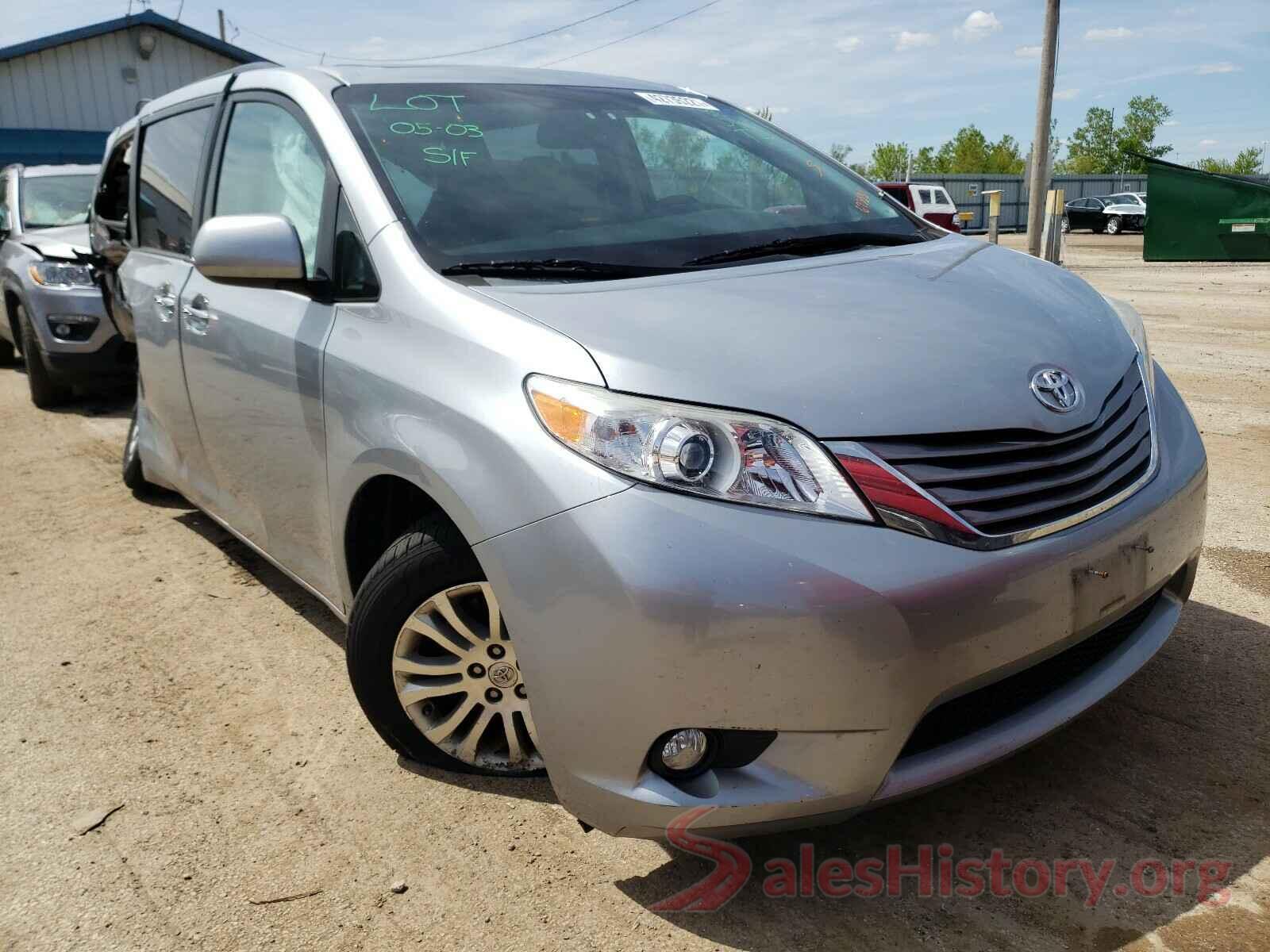 5TDYK3DCXFS673581 2015 TOYOTA SIENNA