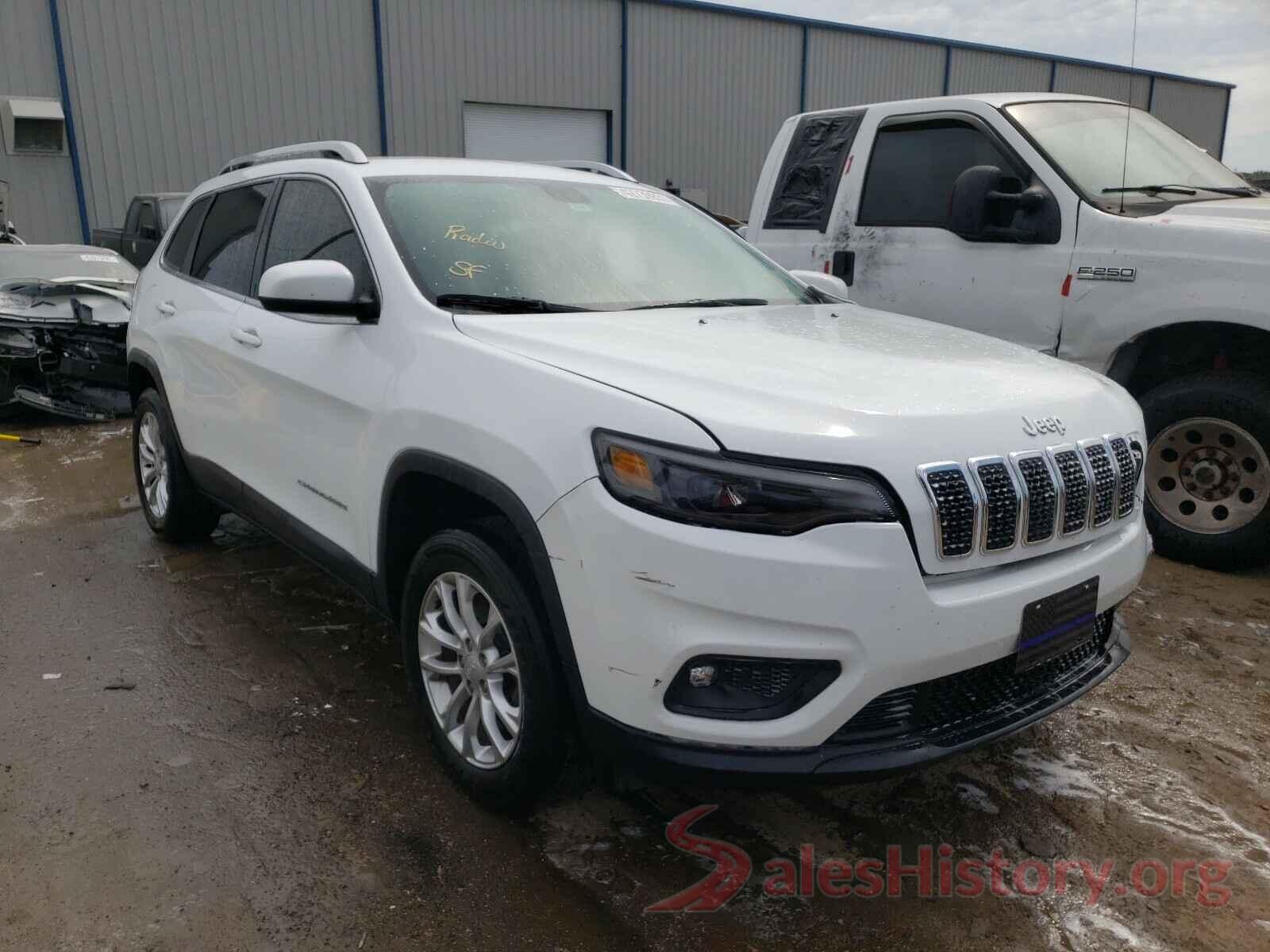 1C4PJLCB4KD242666 2019 JEEP CHEROKEE