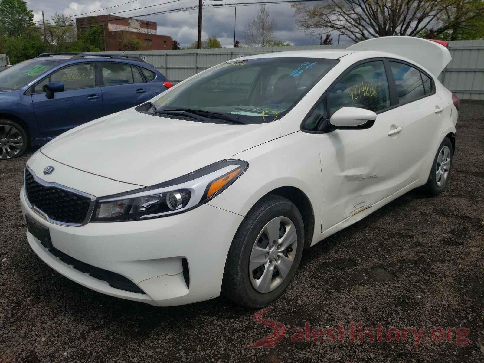 3KPFK4A7XJE283331 2018 KIA FORTE