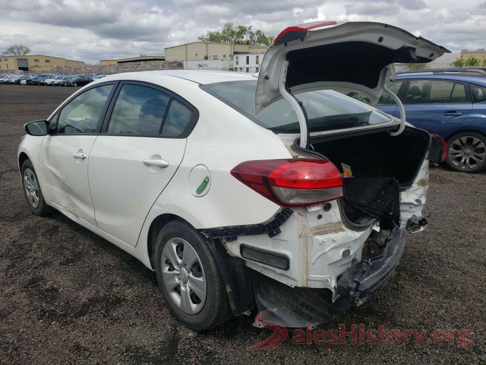 3KPFK4A7XJE283331 2018 KIA FORTE