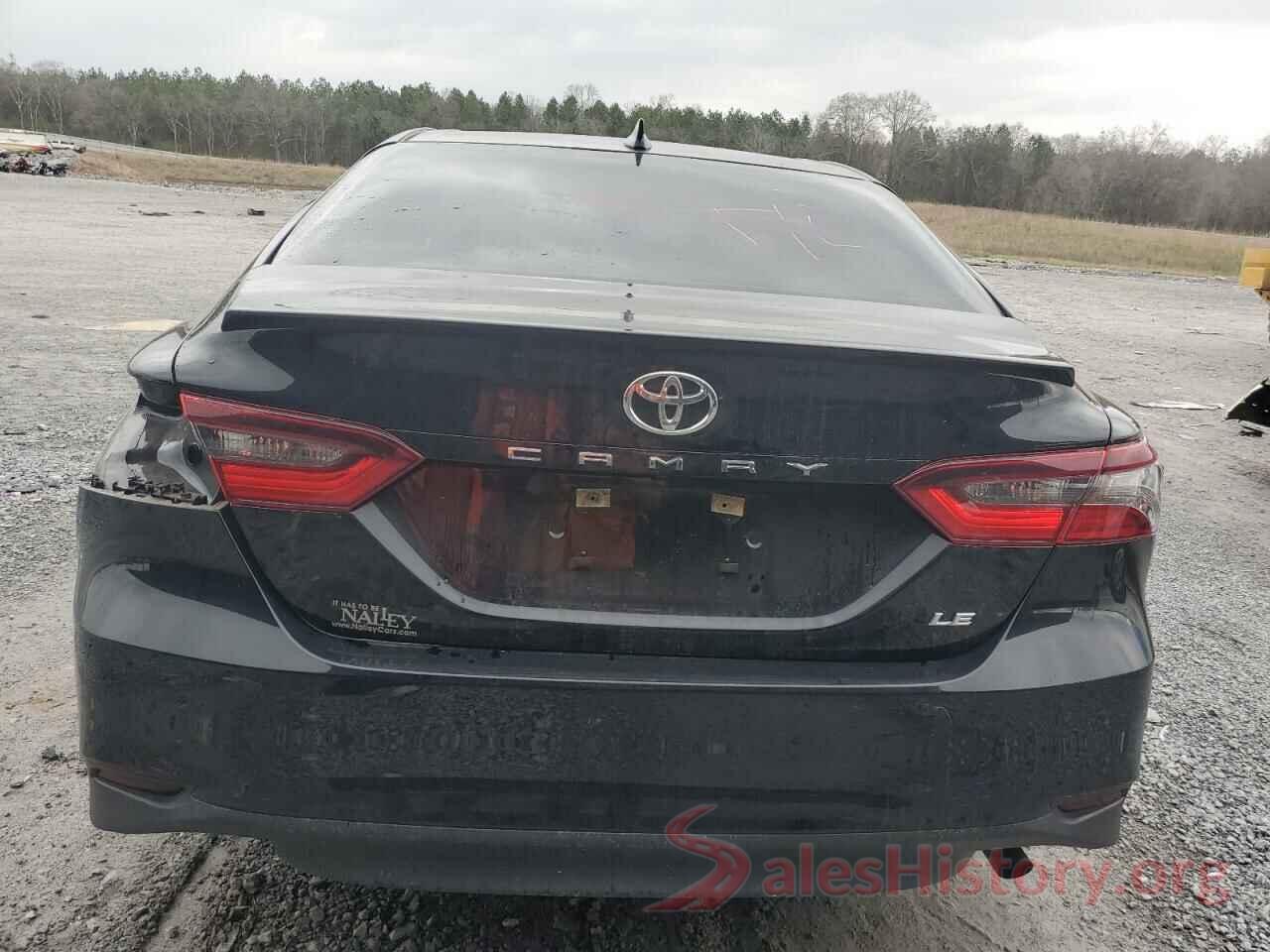 4T1C11AK7MU565324 2021 TOYOTA CAMRY