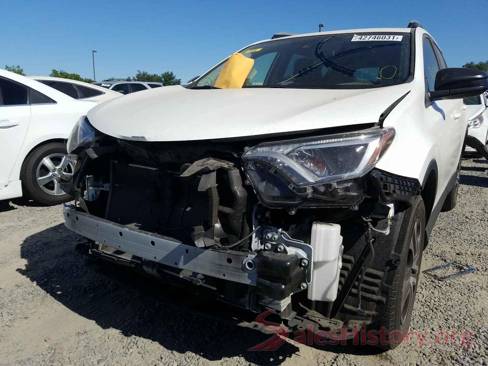 JTMZFREVXJJ735398 2018 TOYOTA RAV4