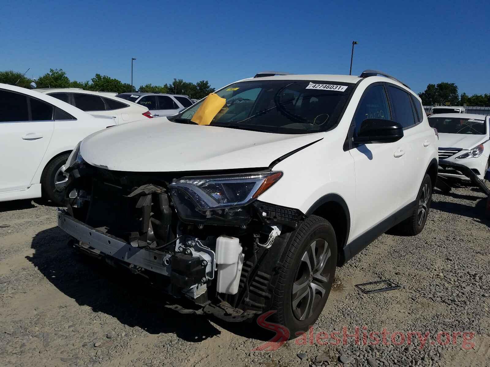 JTMZFREVXJJ735398 2018 TOYOTA RAV4