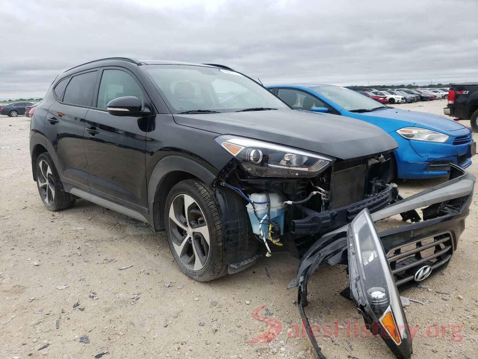 KM8J33A26HU569643 2017 HYUNDAI TUCSON