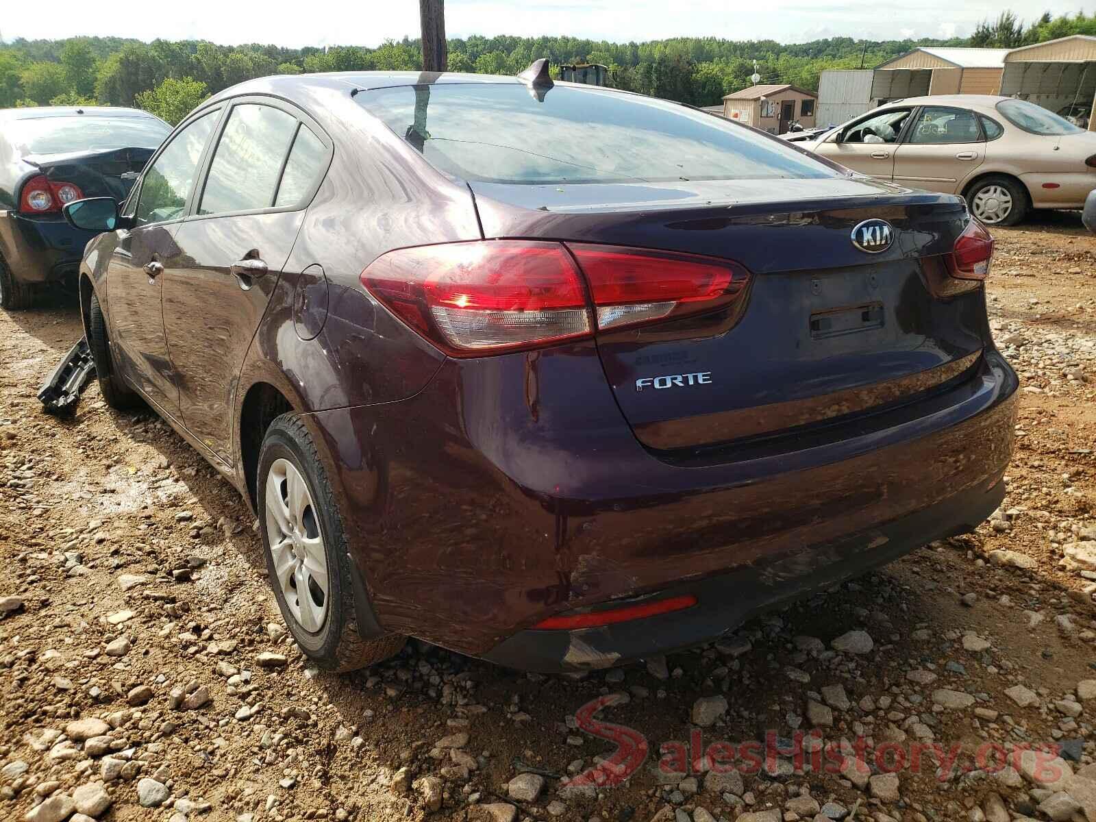 3KPFK4A75JE165865 2018 KIA FORTE