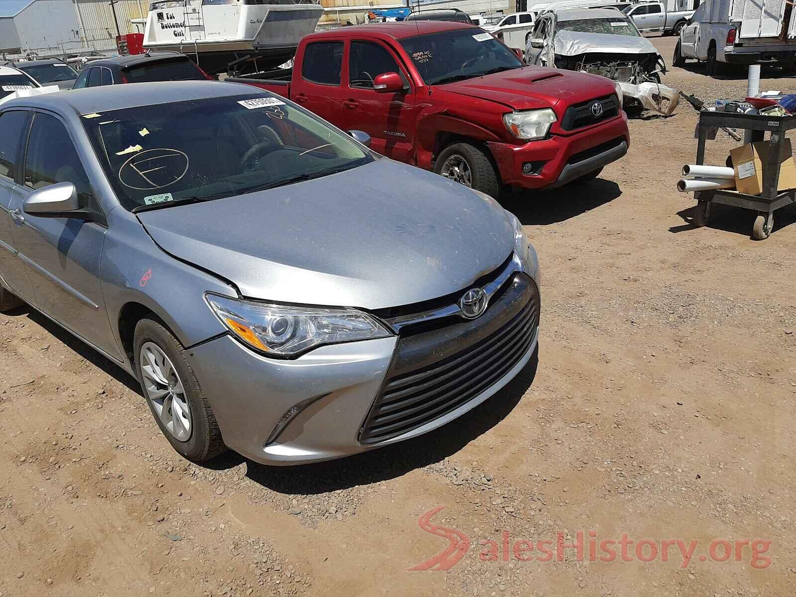 4T4BF1FK3GR556698 2016 TOYOTA CAMRY