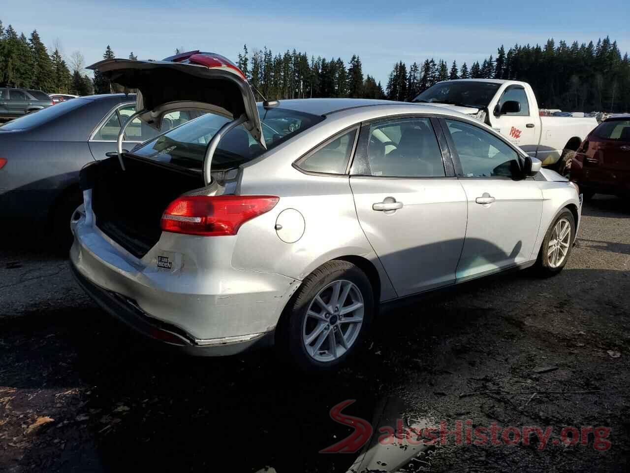 1FADP3F2XJL237107 2018 FORD FOCUS