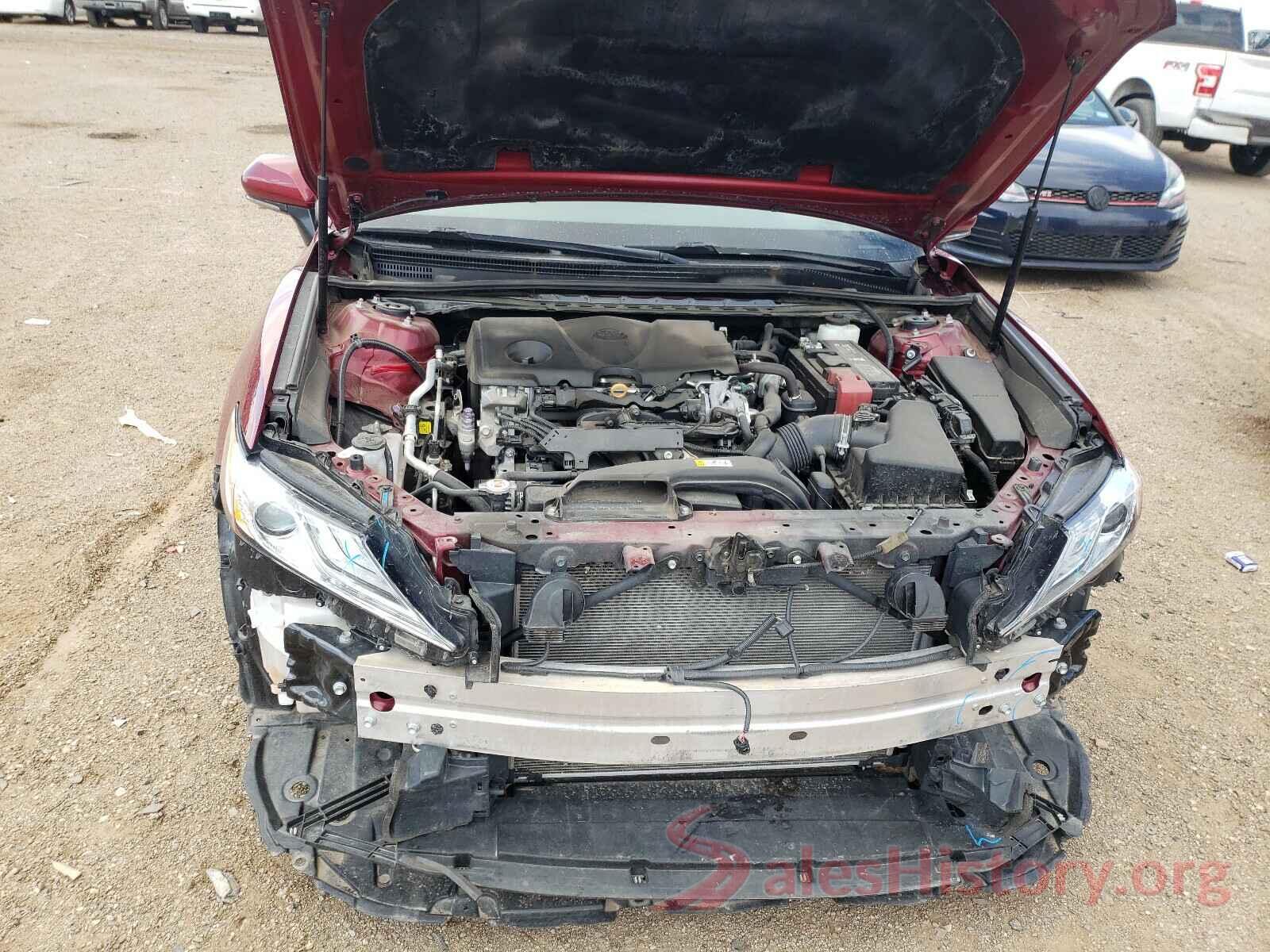 4T1B11HK0JU610648 2018 TOYOTA CAMRY