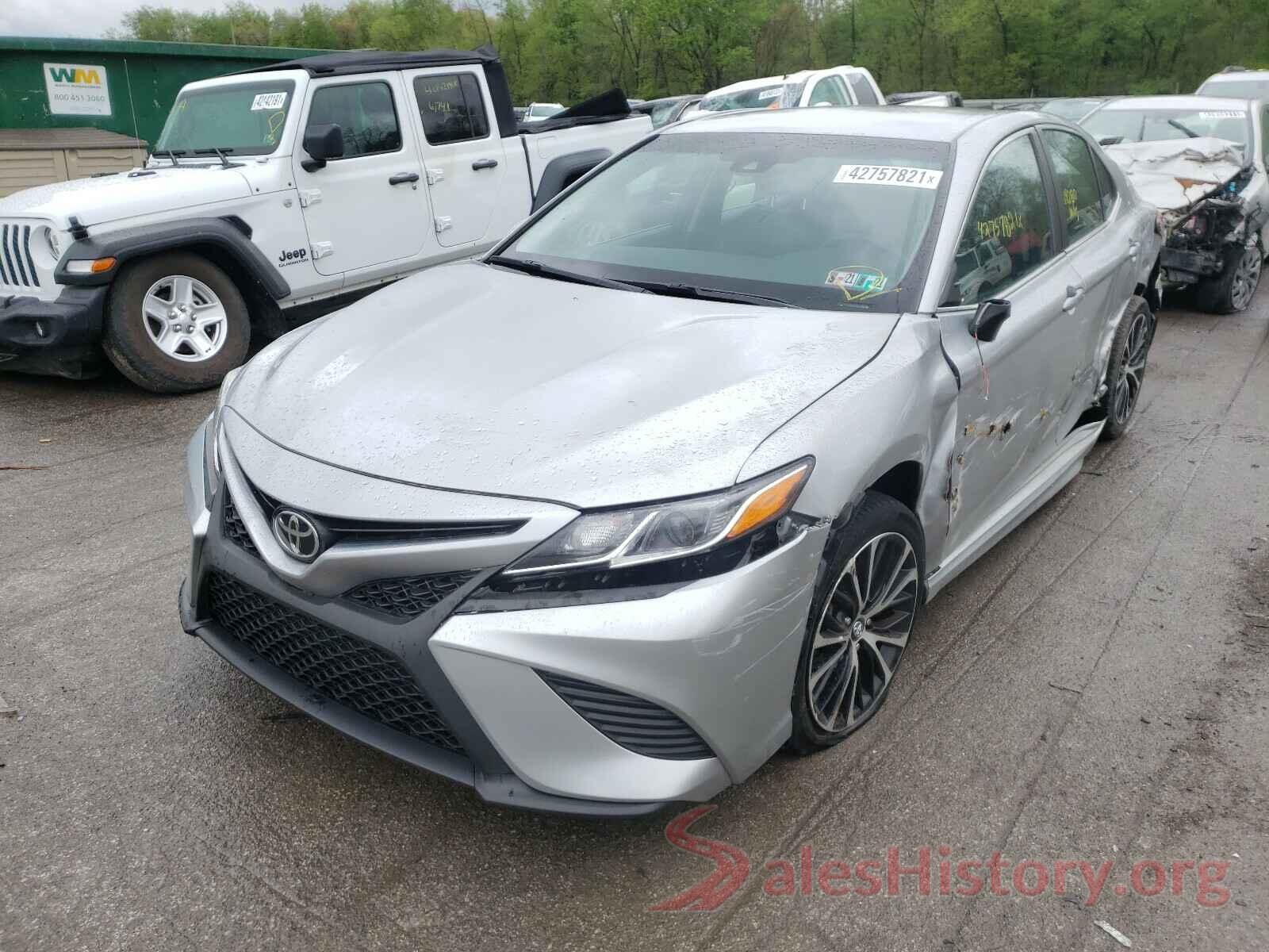 4T1B11HKXJU545386 2018 TOYOTA CAMRY