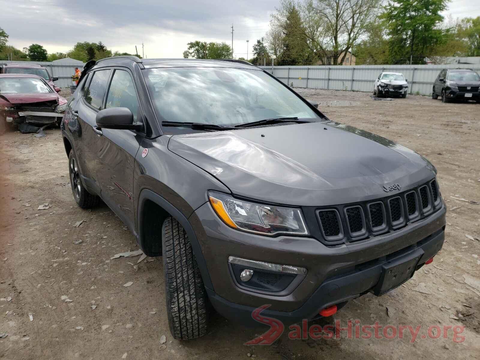 3C4NJDDB4JT206979 2018 JEEP COMPASS